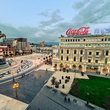 Fantazy Apartment Main Square Skopje Exterior photo